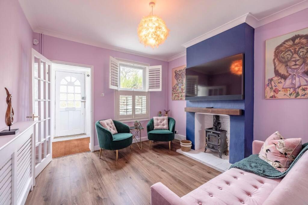 Сasa de vacaciones Victorian Cottage, Close 2 The Sights, Parking *